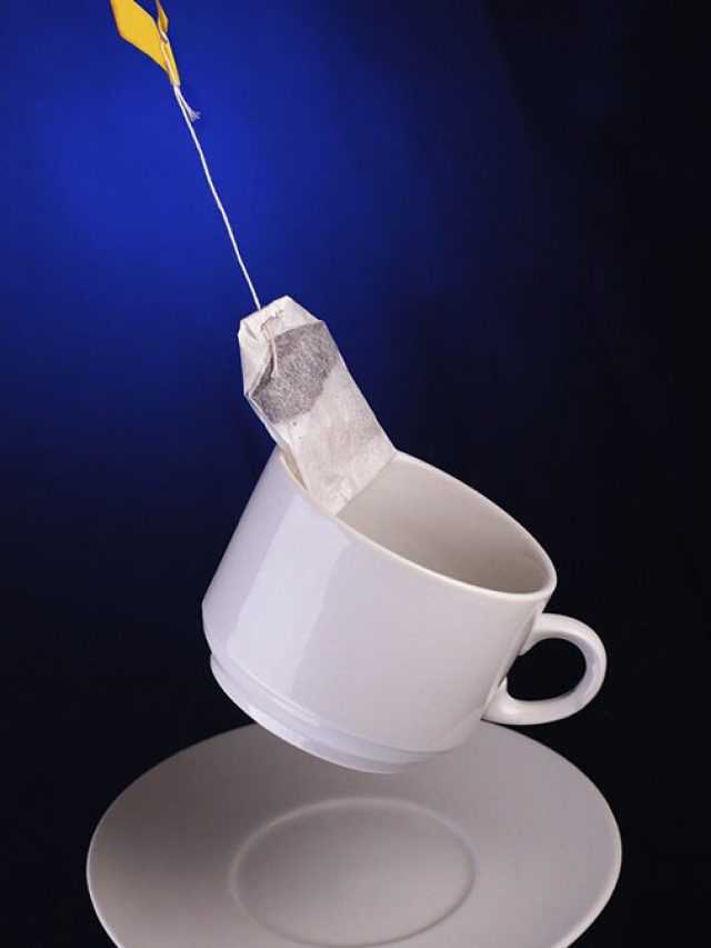 রূপচর্চায় উপকারী টি ব্যাগ , জানুন কীভাবে লাগাবেন