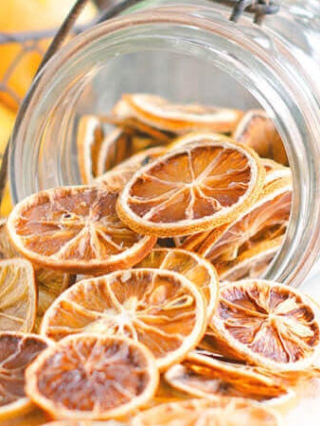 লেবু শুকিয়ে কাঠ? না ফেলে এভাবে কাজে লাগান