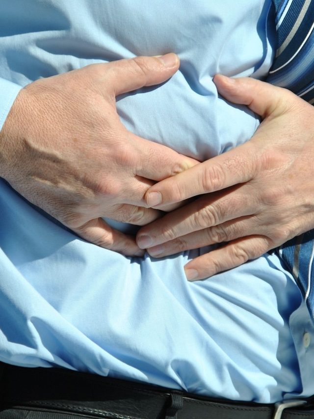 পেট যখন 'গ্যাস বেলুন', ৫ টোটকায় কমিয়ে ফেলুন