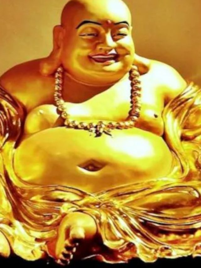 সংসারে অর্থ ও সমৃদ্ধি আনে লাফিং বুদ্ধা, ঘরের কোনদিকে রাখলে উন্নতি?