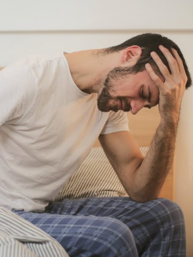 খালি পেটে এই সব খাবার 'বিষ', হতে পারে গ্যাসট্রিক-ক্যান্সার