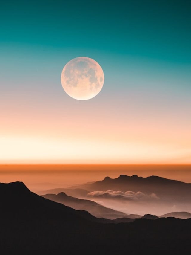 চাঁদকে কেন মামা বলে ডাকা হয়? জানুন অজানা কাহিনি