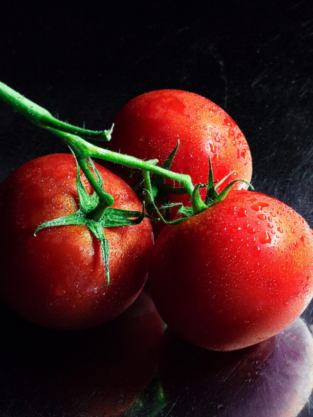 সবার সামনে লজ্জায় ফেলছে কৃমি? টমেটো 'মহৌষধ'