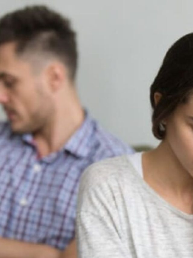 সুপুরুষ হলে বা টাকা থাকলেও মহিলারা এই পুরুষদের পাত্তা দেন না