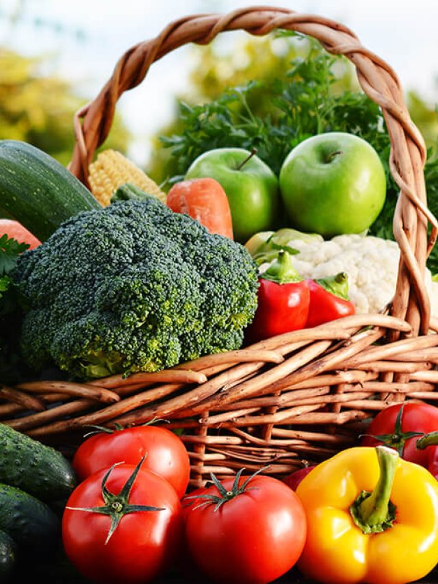 এই দশ খাবার কাঁচা খেলেই ভাল থাকবে স্বাস্থ্য