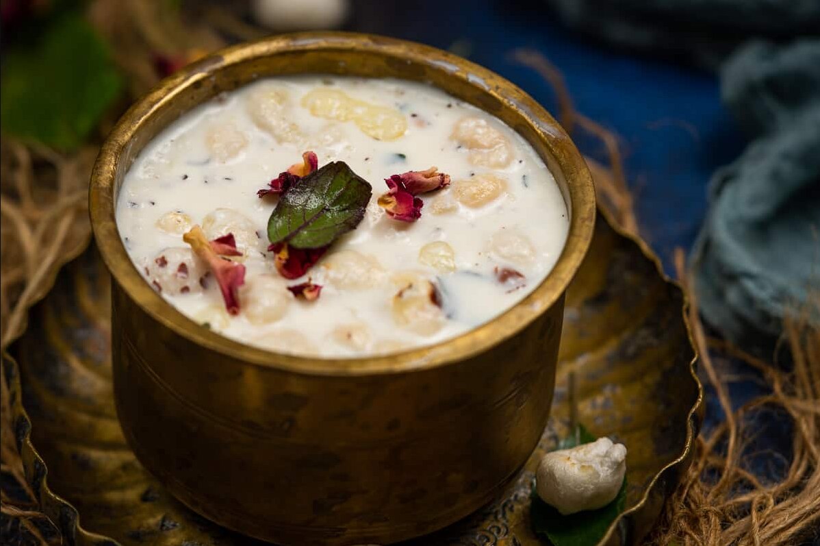 दिवाली पर लक्ष्मी-गणेश को जरूर लगाएं पंचामृत भोग, जानें लें बनाने का सही तरीका