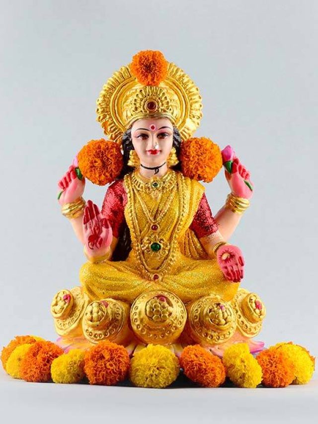 সারাদিনে এই ৫ সময়ে পুজো করলেই ফল মেলে