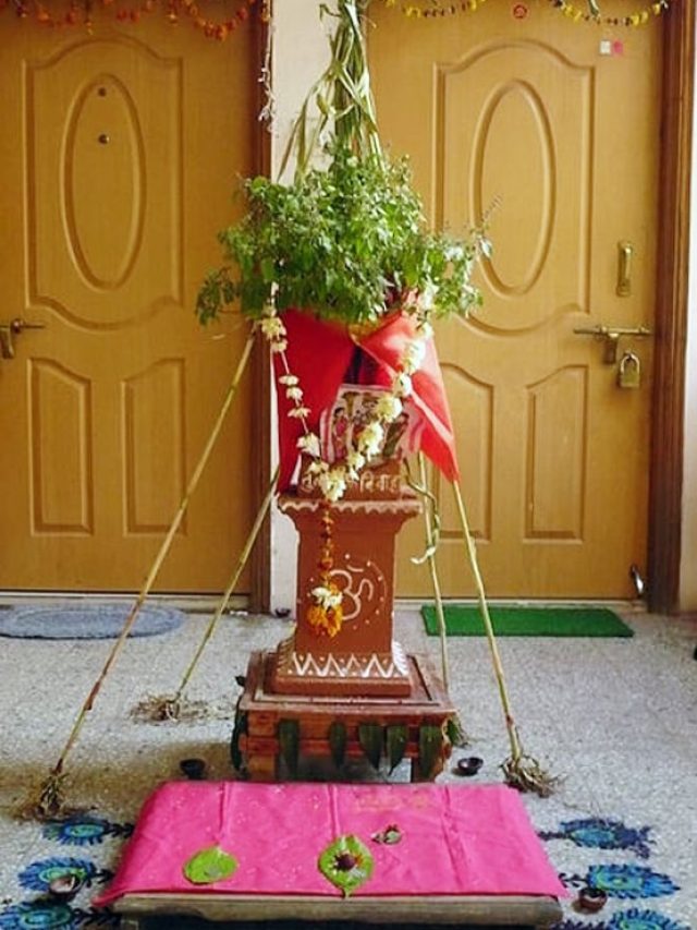 শ্রাবণে এভাবে করুন তুলসী পুজো, আসবে সুখ-সমৃদ্ধি