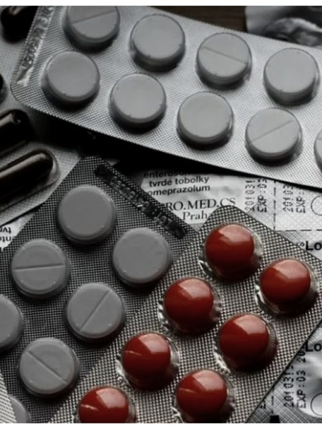 বাড়ির কোন জায়গায় ওষুধ রাখলে রোগ সারবে দ্রুত, বাস্তুশাস্ত্র বলছে...