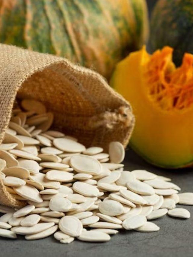 রোজ মাত্র ১ চামচ কুমড়োর বীজ, তাতেই ভ্যানিশ এই রোগগুলো