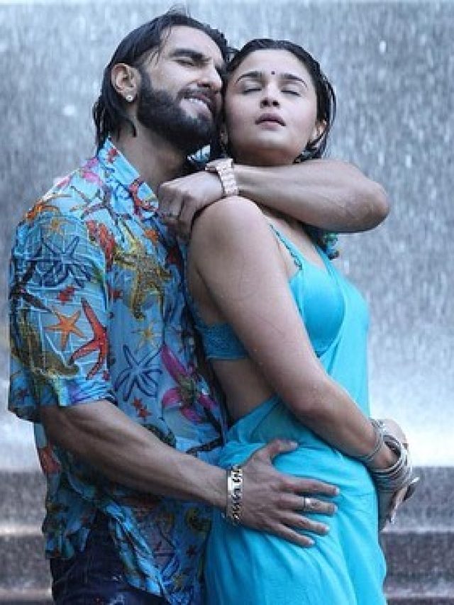 बारिश में रणवीर संग आलिया का रोमांस, लिखा- इश्क ने कहां मौसम की सुनी