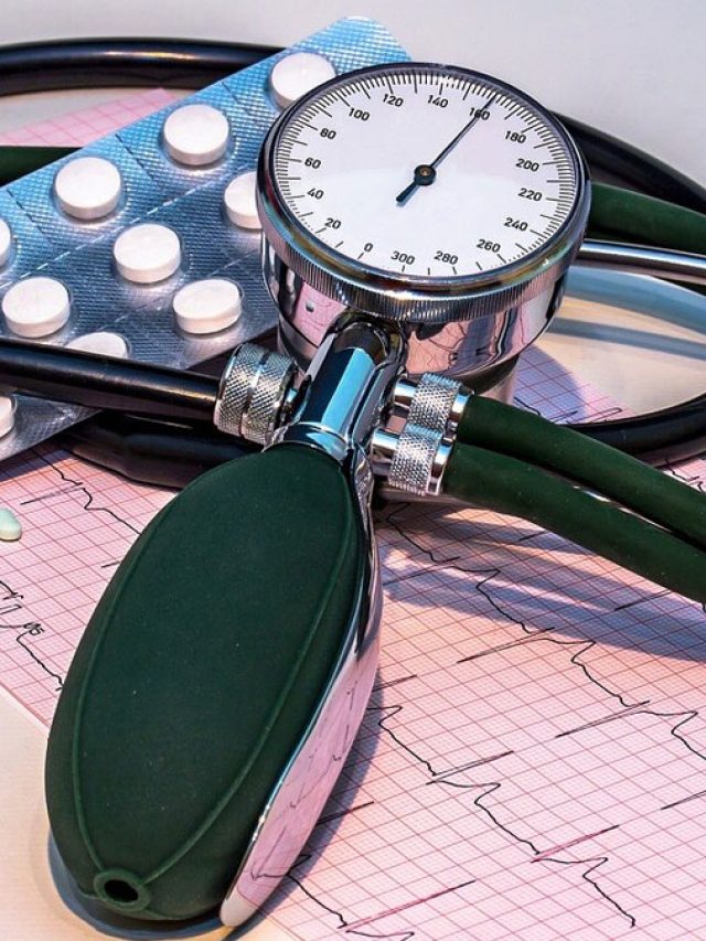 ব্লাড প্রেসার নিয়ন্ত্রণ করতে, ডায়েট থেকে বাদ দিন এগুলি