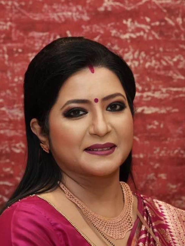 অন্য পুরুষের জন্য শোভনকেও ছাড়বেন? যা বললেন বৈশাখী