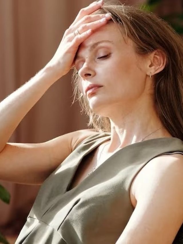 ম্যালেরিয়া-ডেঙ্গি-টাইফয়েড, কার কী লক্ষণ?