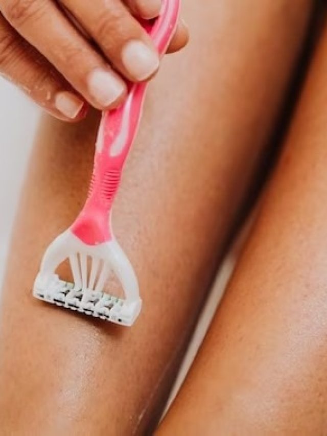 নিয়মিত রেজার ব্যবহার করেন? মানুন এই নিয়মগুলি