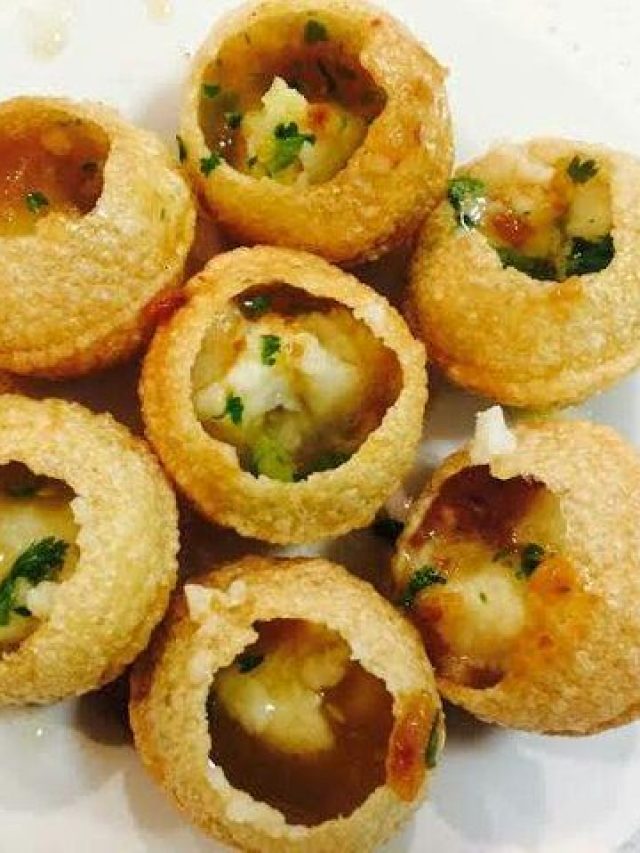 ফুচকা খেলে পাওয়া যায় এসব উপকার, জানলে অবাক হবেন