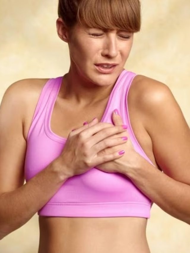 কোন কোন খাবারে বাড়ে ব্রেস্ট ক্যান্সারের ঝুঁকি?