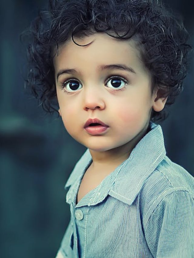 বর্ষায় চোখে সংক্রমণ বাড়ে শিশুদের, ৬ টিপসেই মুক্তি