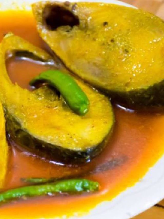 ডিনারে মাছ খান? মারাত্মক ক্ষতি করছেন শরীরের