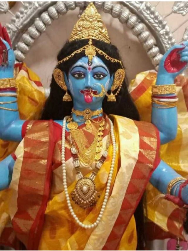 শুধু উপোস নয়, কালীপুজোর পরদিন অবশ্যই মানতে হয় এই নিয়ম