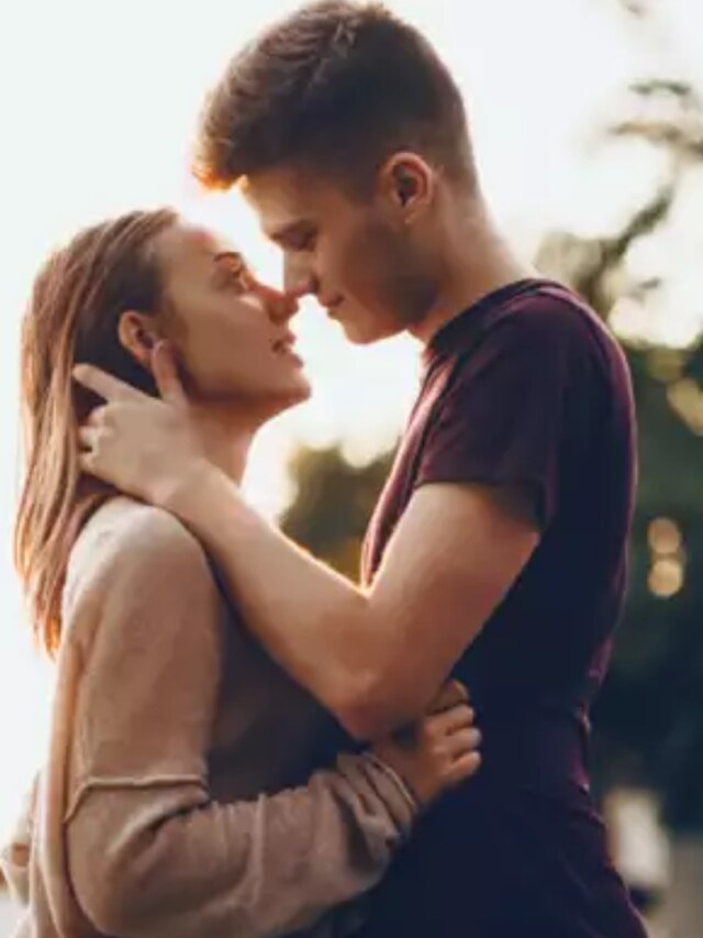 ভালবাসা না ক্ষণিকের মোহ? প্রোপোজের আগে বুঝে নিন এই উপায়ে