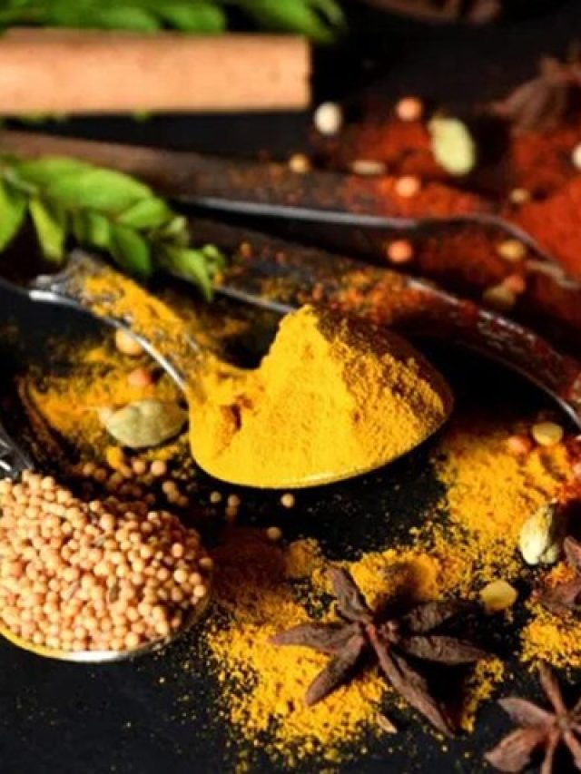 বর্ষায় মশলায় ছাতা পড়বে না, এই মশলা একটা রাখলেই সেফগার্ড