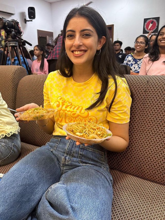 'पीछे कुछ छोड़कर जाना चाहती हूं', खुद को आम लड़की मानती हैं अमिताभ की नातिन