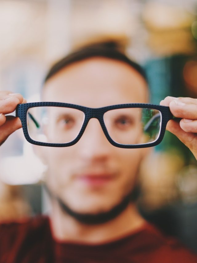 এই ৪ রাশির লোকেরা খুব বুদ্ধিমান, জীবনে পান খ্যাতি