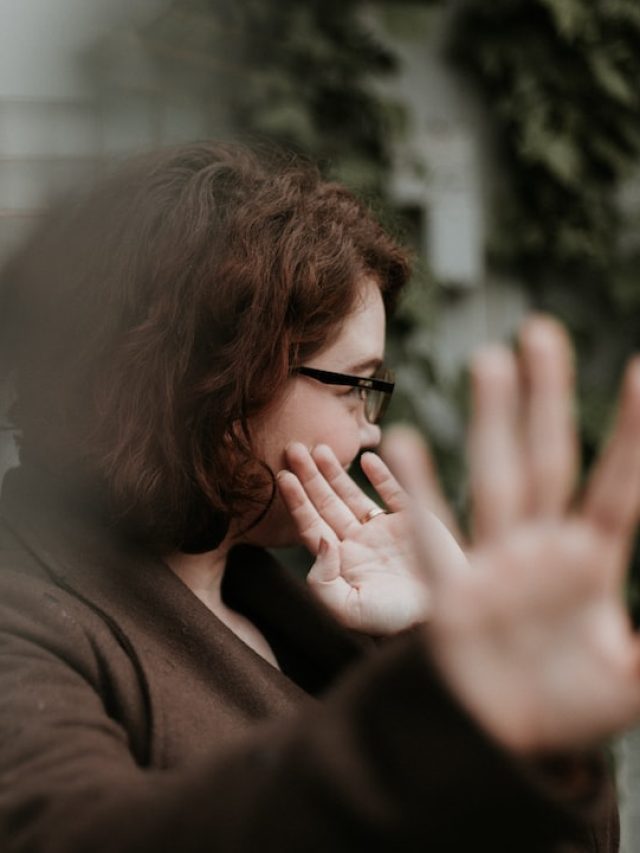 প্রেম প্রপোজালে আপত্তি থাকলে এভাবে ‘না’ বলুন