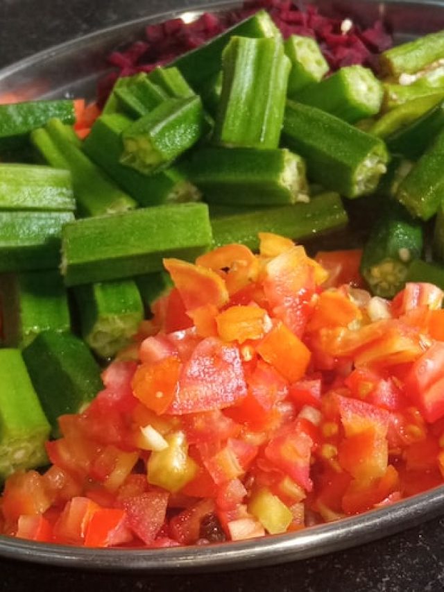 বিহারি স্টাইল মশলা ঢেঁড়স, এই দিয়ে ১০টা রুটি সাবাড়