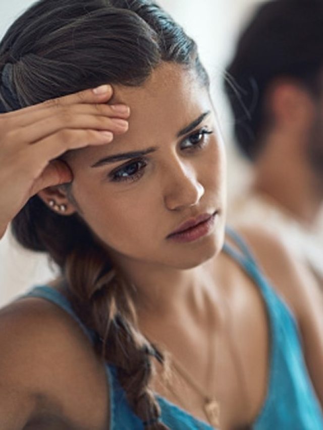 সঙ্গী প্রতারণা করছে? এই লক্ষণেই বুঝে নিন