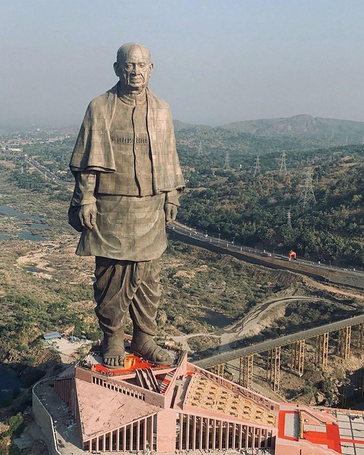 12 Tallest Statues In The World