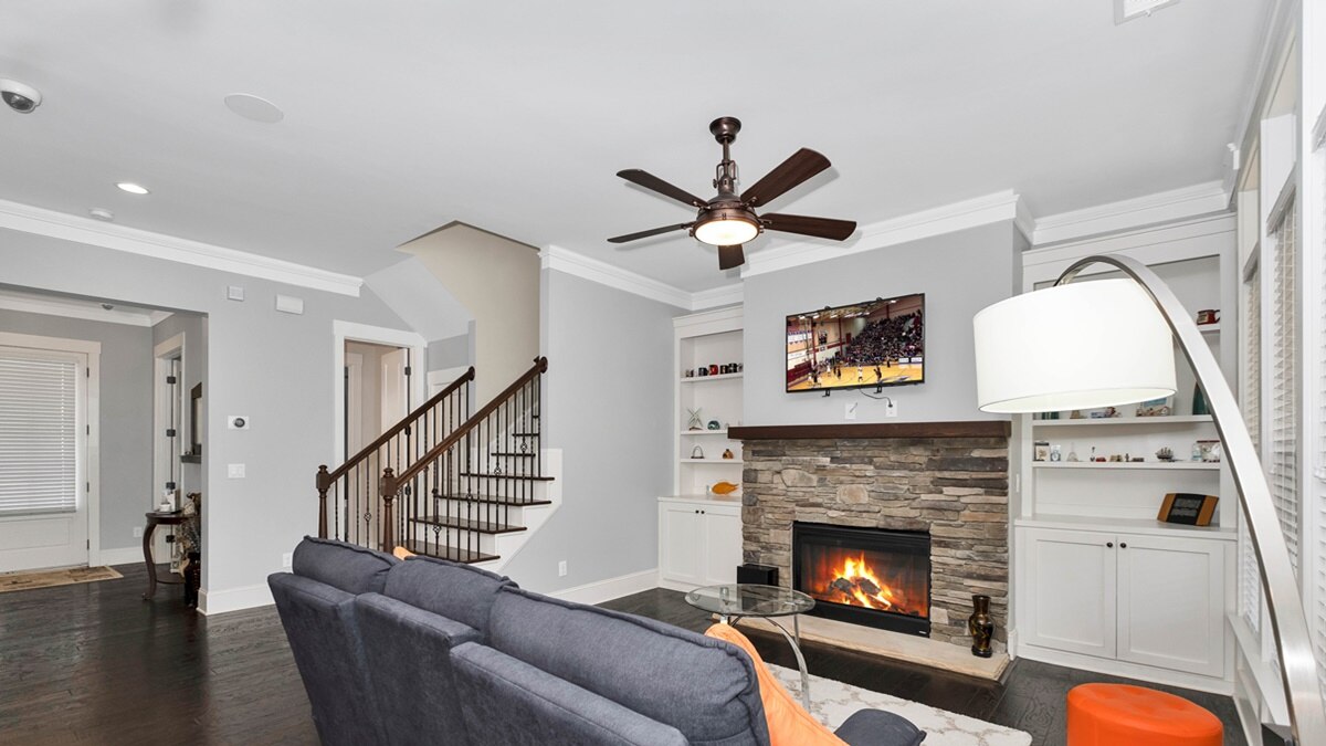 पुराने पंखों को बनाएं रिमोट कंट्रोल वाला फैन, बस करना होगा ये काम How