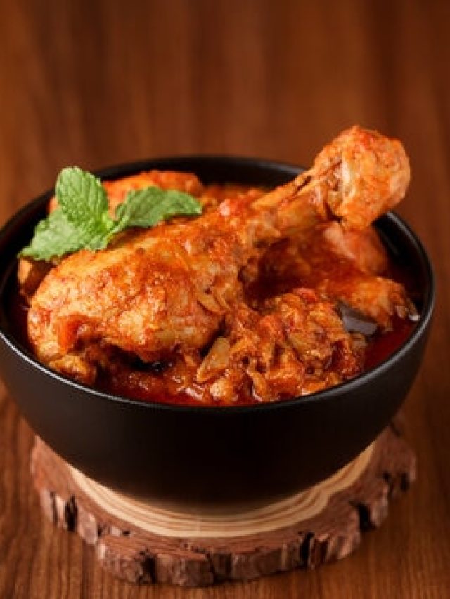 ভাত বেশিই উঠবে, যদি থাকে লাহোরি কডাই চিকেন, রেসিপি