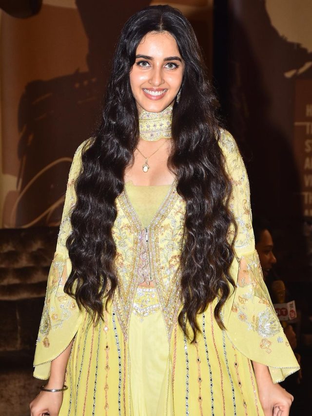 कैसे मिला सनी की ऑनस्क्रीन बहू का रोल? Liplock पर एक्ट्रेस बोलीं- फर्क नहीं पड़ता