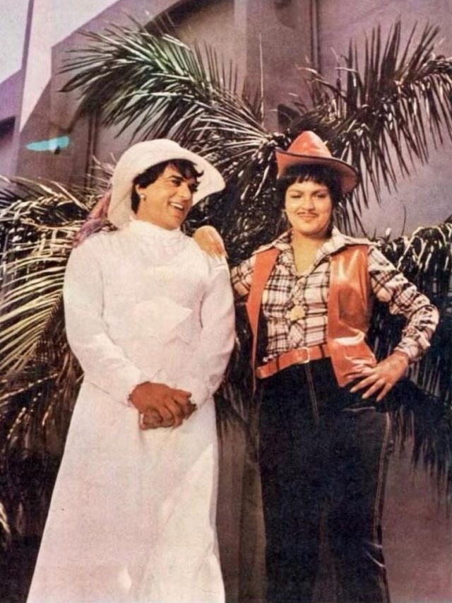 जब पर्दे पर लड़की बने धर्मेंद्र, फ्रॉक पहन दिखाई अदाएं, 42 साल बाद जीनत अमान बोलीं- डरे बिना...