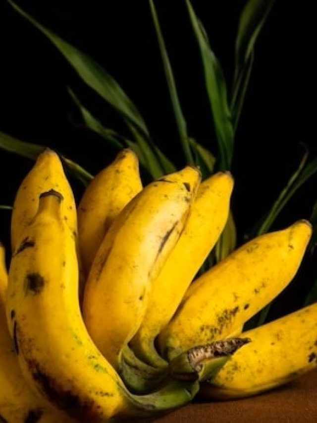 কলা কতটা উপকারী? জানলে রোজ খাবেন