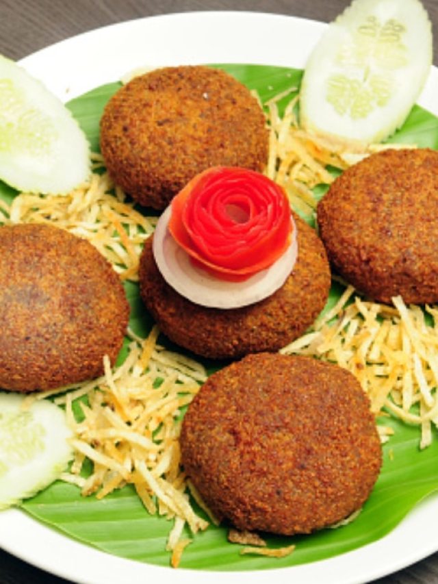 চায়ের সঙ্গে জমবে, বানিয়ে ফেলুন গরম গরম মোচার চপ