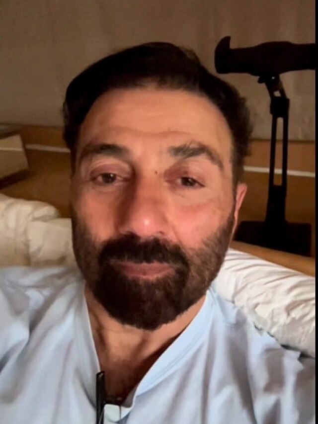 'गदर 2' की रिलीज पर इमोशनल हुए सनी देओल, क्यों मांग रहे माफी?