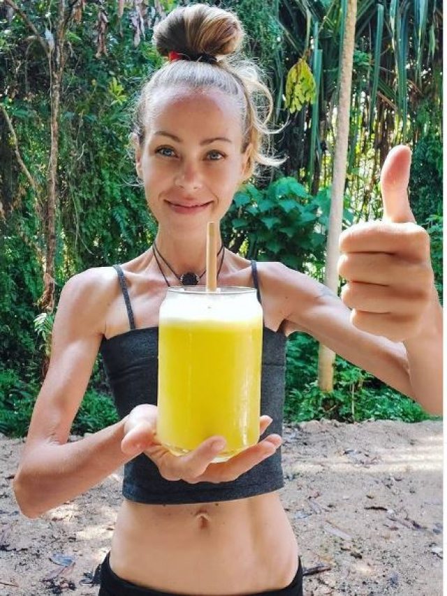 অল্পবয়সী থাকতে কঠিন ডায়েটিং মৃত্যু ভেগান ব্লগারের