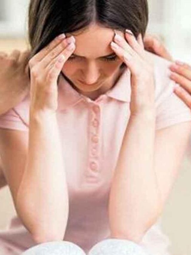 শরীরে কমছে ভিটামিন ডি? ৬ লক্ষণ জানান দেয়