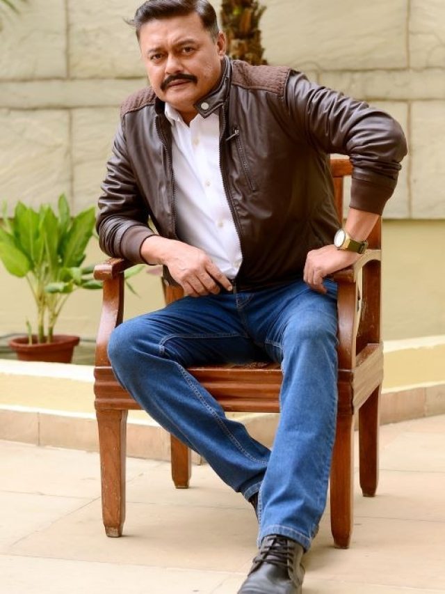 মুক্তি পেল 'আবার প্রলয়', কী বলছেন শাশ্বত?