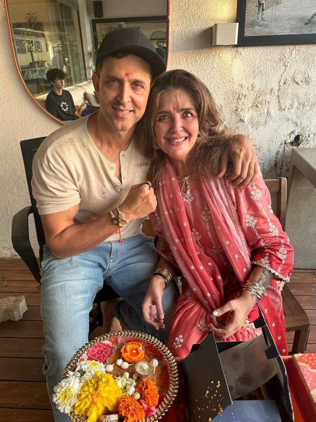 रक्षा बंधन पर छाई बॉलीवुड के इन भाई-बहनों की जोड़ी, आपने देखा?