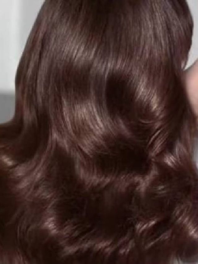 পুজোর আগেই ঘন চুল, ৫ টিপস রইল