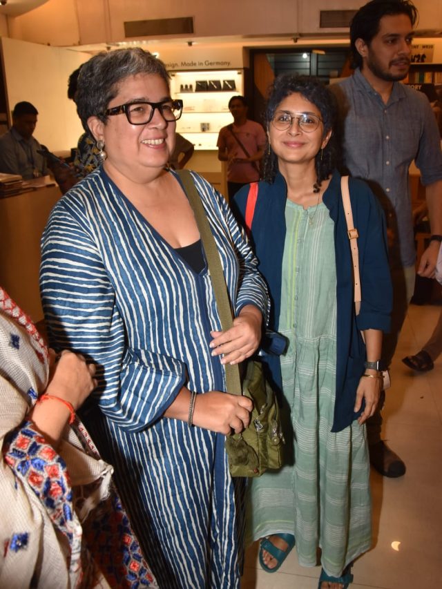 एकसाथ दिखीं आमिर खान की Ex वाइफ्स, एक-दूजे को लगाया गले, दिखा खूबसूरत बॉन्ड