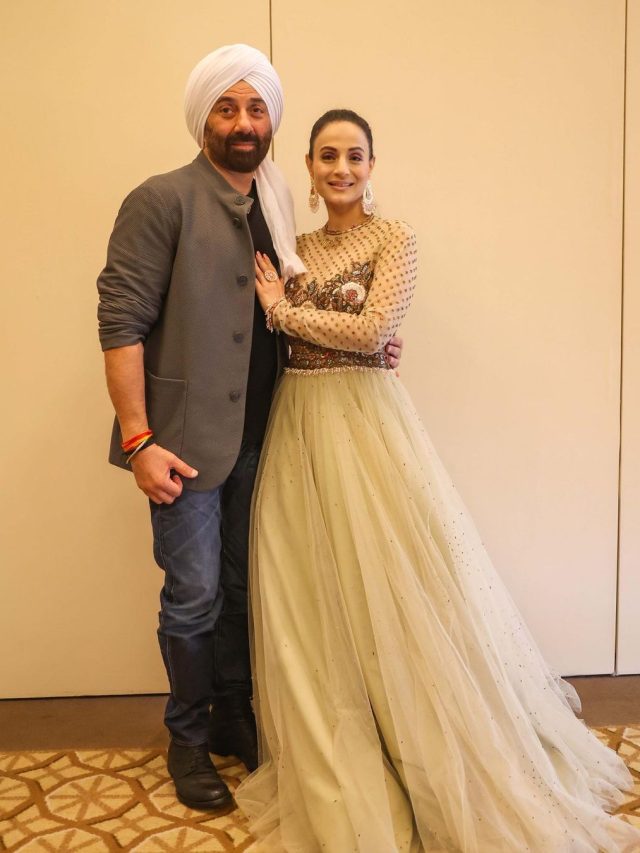 अमीषा पटेल ने बांधे सनी देओल की तारीफ के पुल, क्यों हो गईं ट्रोल?