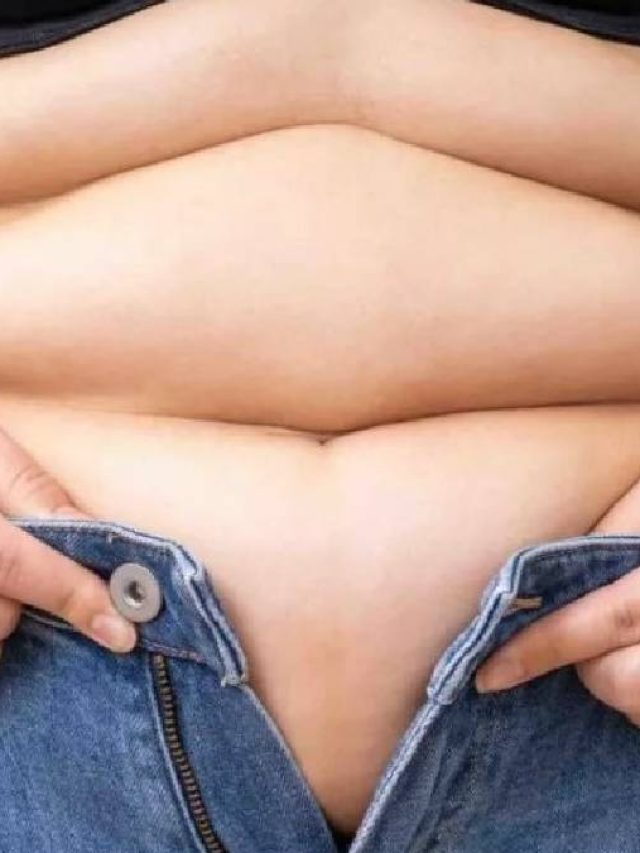 পুজোর আগে মেদহীন কোমর চান? প্রস্তুতি নিন আজ থেকেই