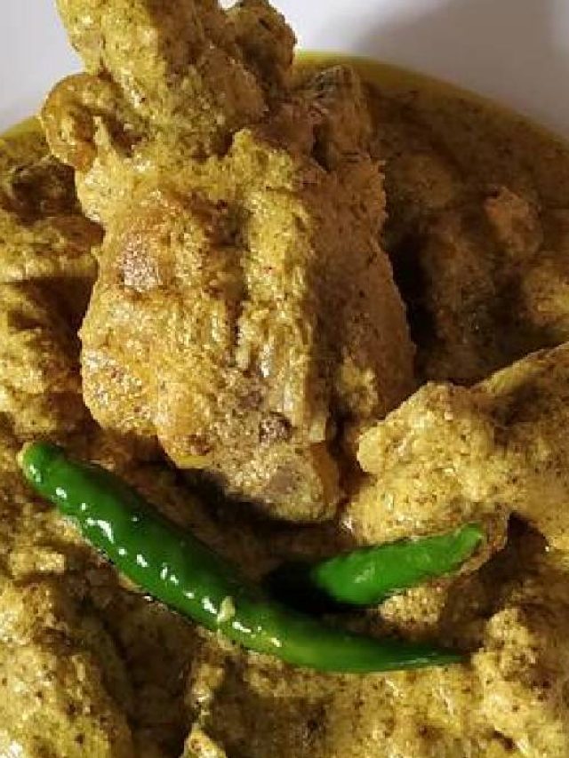 চিংড়ি-ইলিশ ছাড়ুন, স্বাধীনতা দিবসের দুপুরে খান ভাপা চিকেন