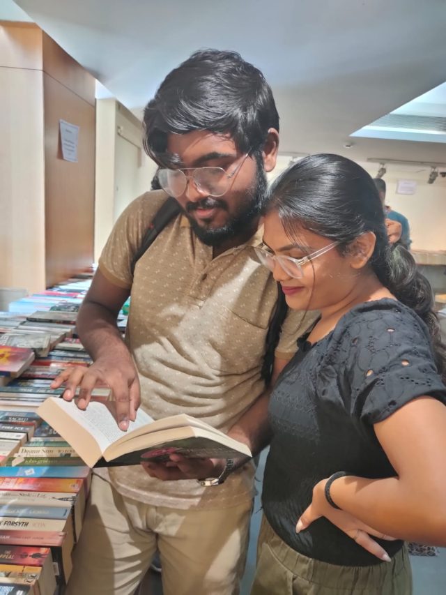 এই ব্যাক্তিত্বের লোকেদের 'বুক ওয়ার্ম' বলে! আপনি?