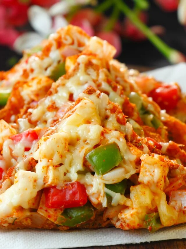 ওভেন নেই? প্যানে ৫ মিনিটেই বানান পিৎজা